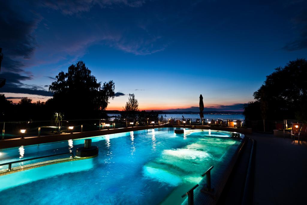 Hotel Wellamarin Zamárdi Exterior foto